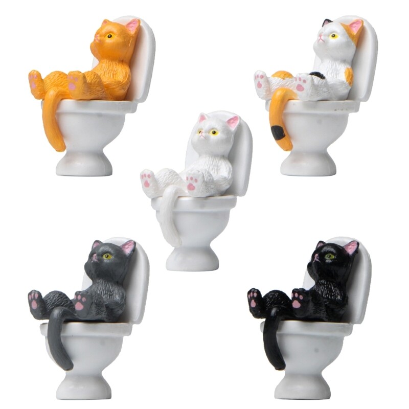 Resin on Toilet Landscaping Ornaments Cartoon Animal Figurine Decorations
