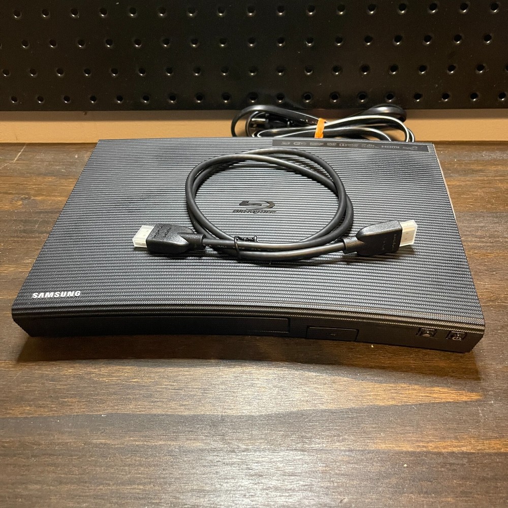 Samsung BD-JM59 3D Blu-Ray /DVD Player HDMI  (No Remote) -Tested Working