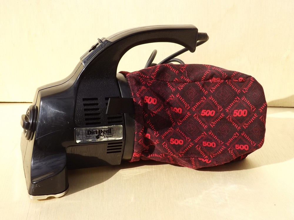 Dirt Devil Series 500 Hand Vacuum Cleaner Red/Black