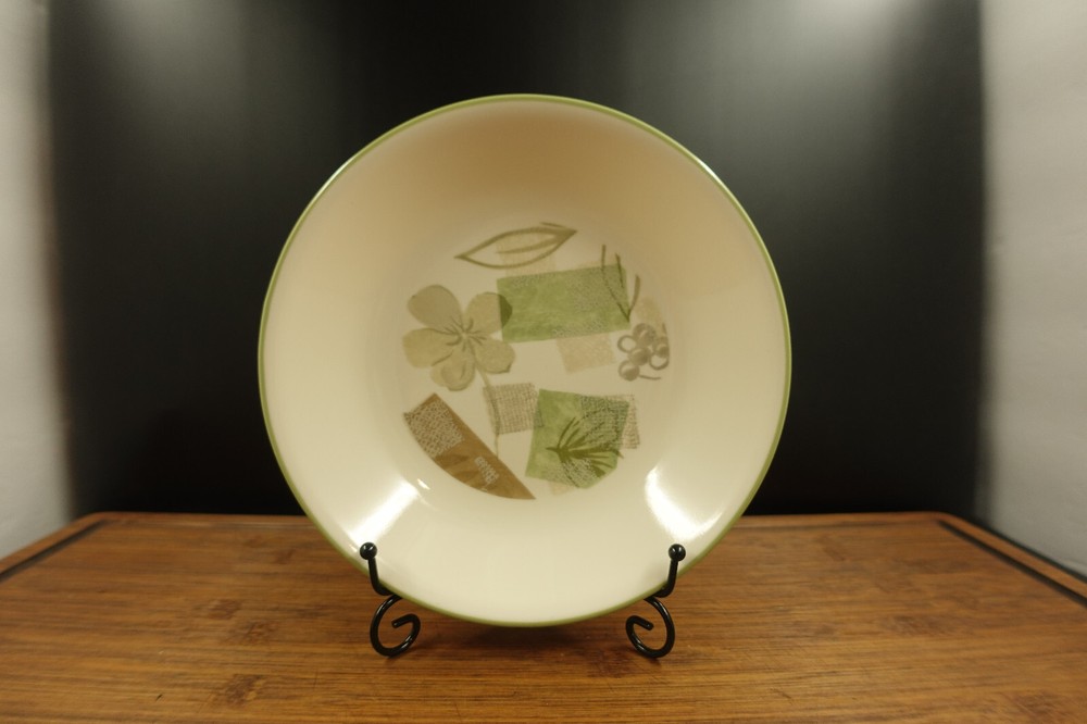 Corelle Textured Leaves 8.5 Inch Soup and Pasta Bowl  