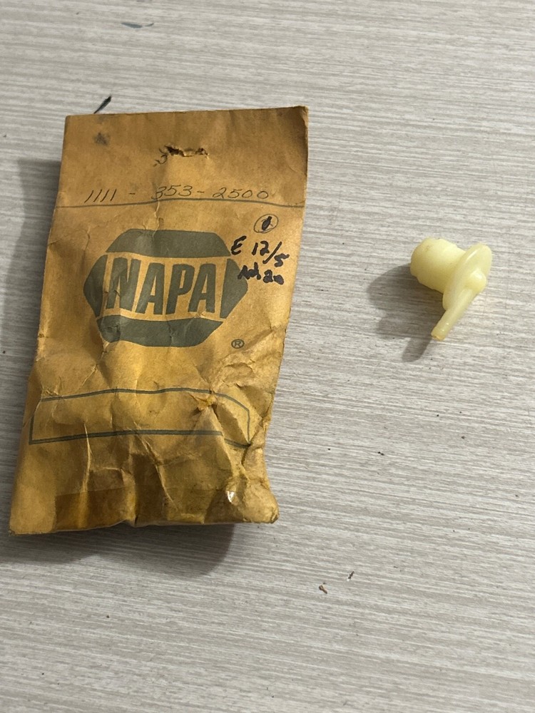 Stihl OEM Chainsaw Part D64 1111-353-2500