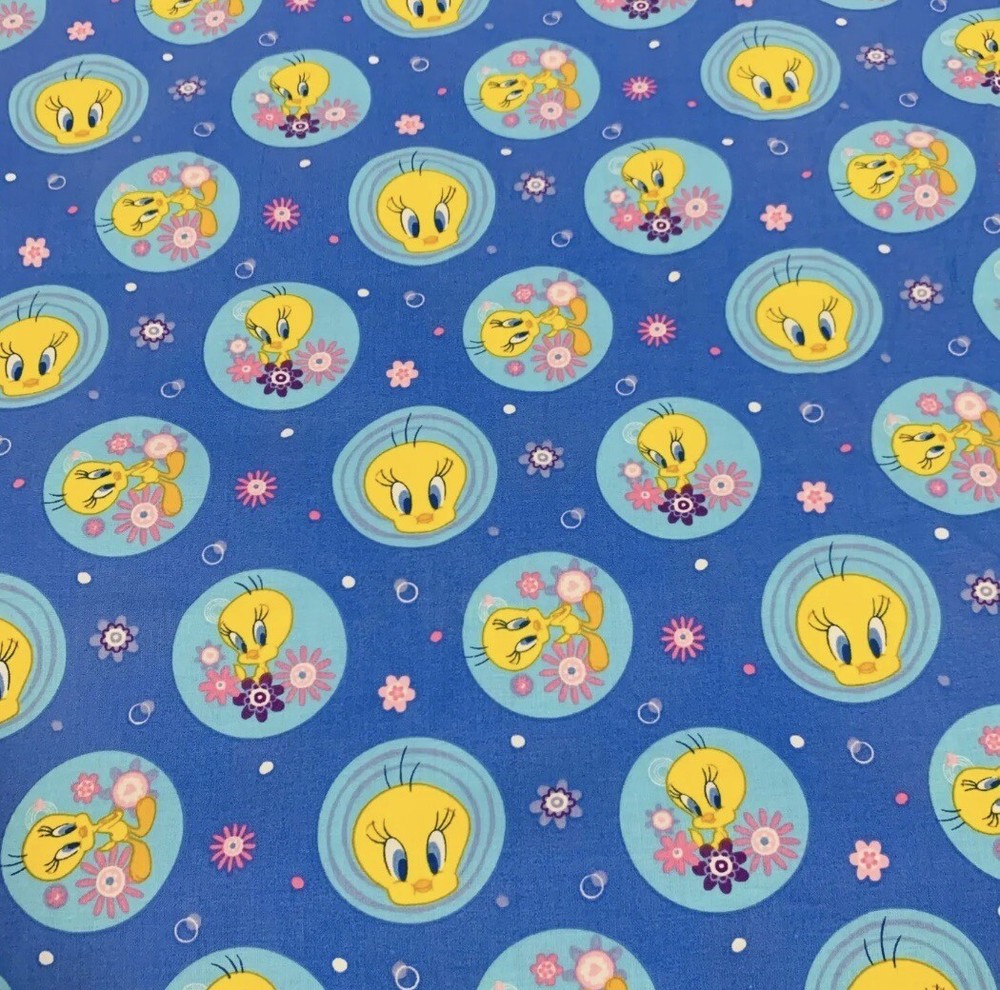 Vintage Looney Tunes Tweety Bird Cotton Fabric 46x44 Last Piece