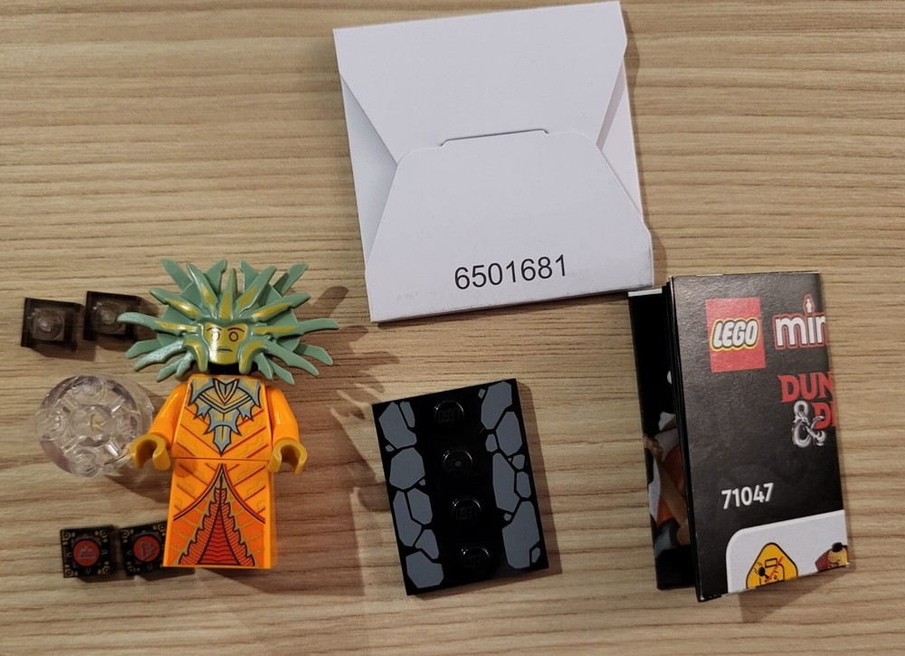 LEGO Super Mario: Cat Peach Suit and Frozen Tower (71407)