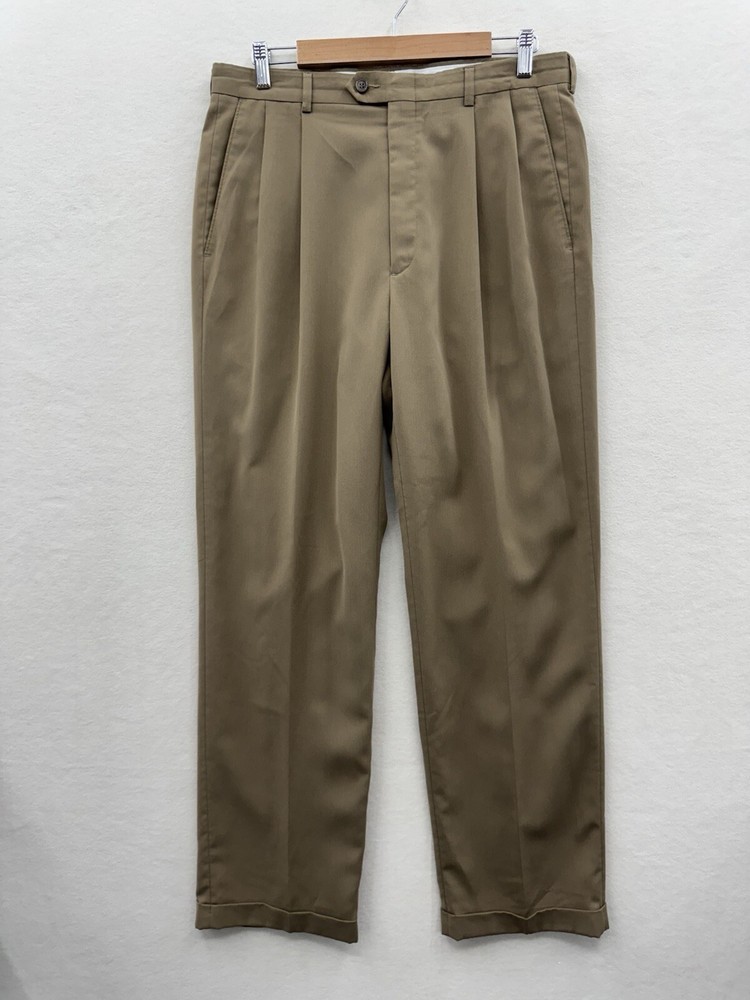 Haggar Mens 34x32 Beige Khaki Classic Fit Pleated Polyester Dress Pants