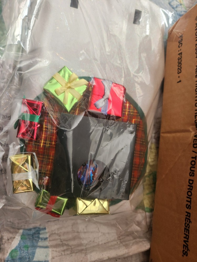 2004 Fiber Optic Snownman Trim A Tree