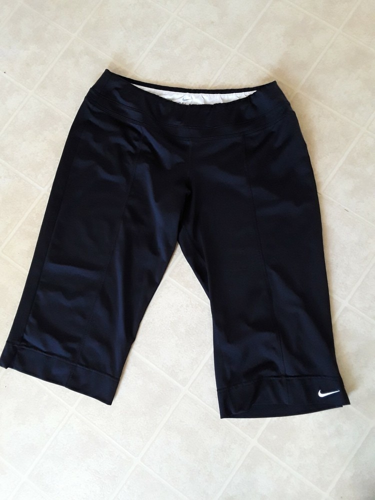 Nike Medium Dri Fit Cropped Pants Black Straight Leg Stretchy Solid Gym