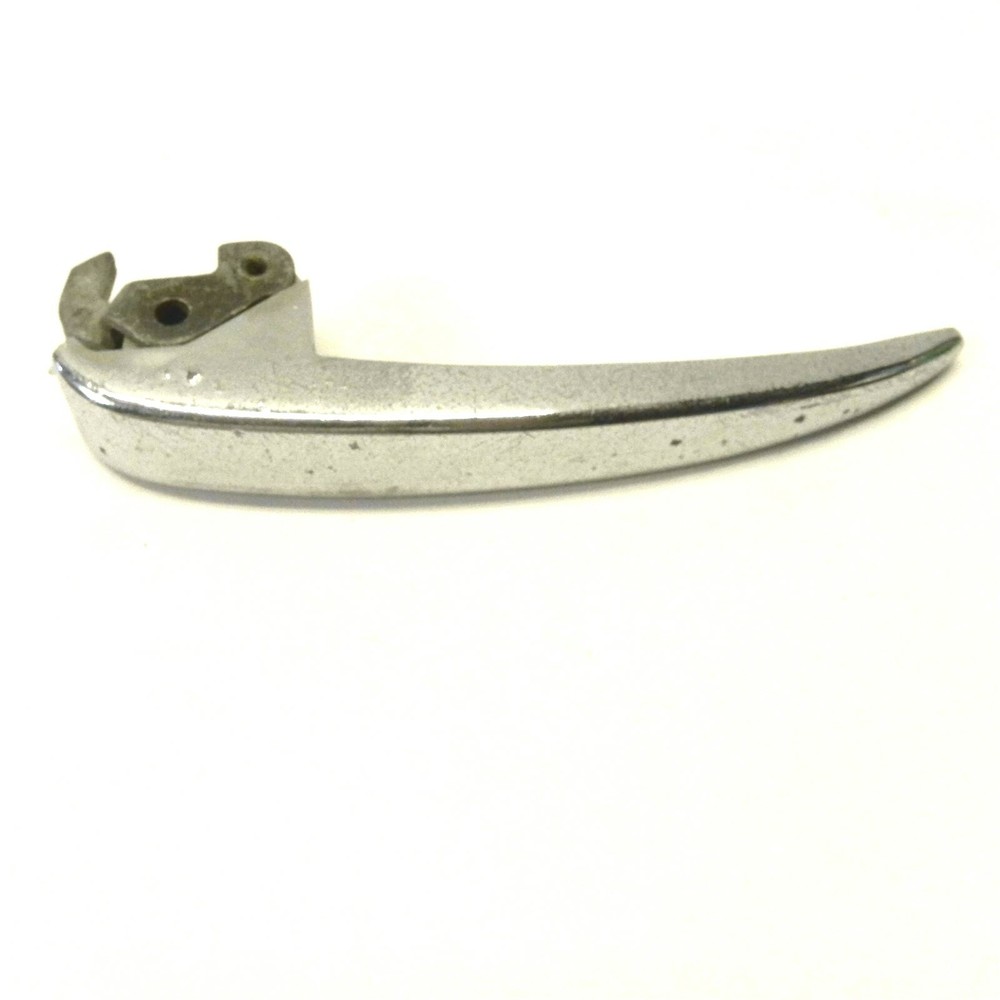 1961 1962 1963 VW BUS PASSENGER SIDE DOOR HANDLE #221837206 DOOR LATCH VINTAGE