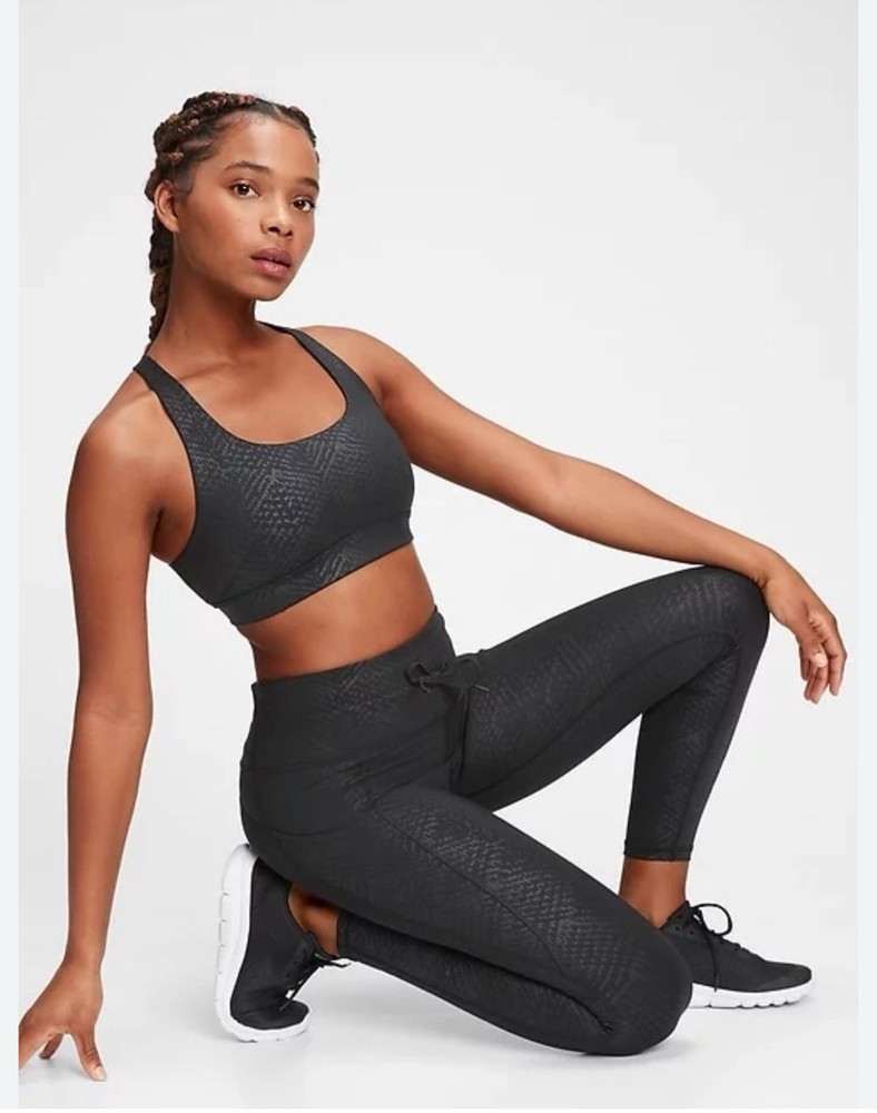Gap Fit Blackout Technology Black Full Snake Print Leggings Size Medium