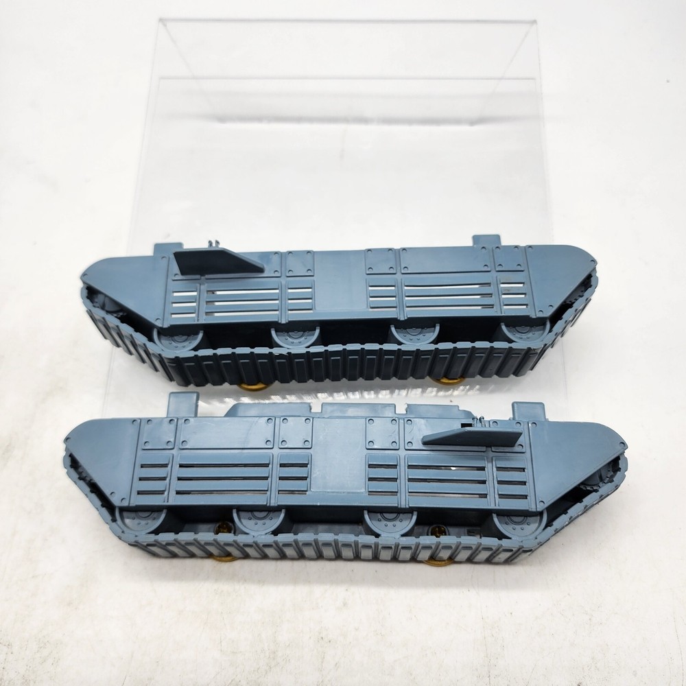 GI JOE 1990 DESTRO'S DOMINATOR LEFT/RIGHT Tank Tread Parts Collectors Condition