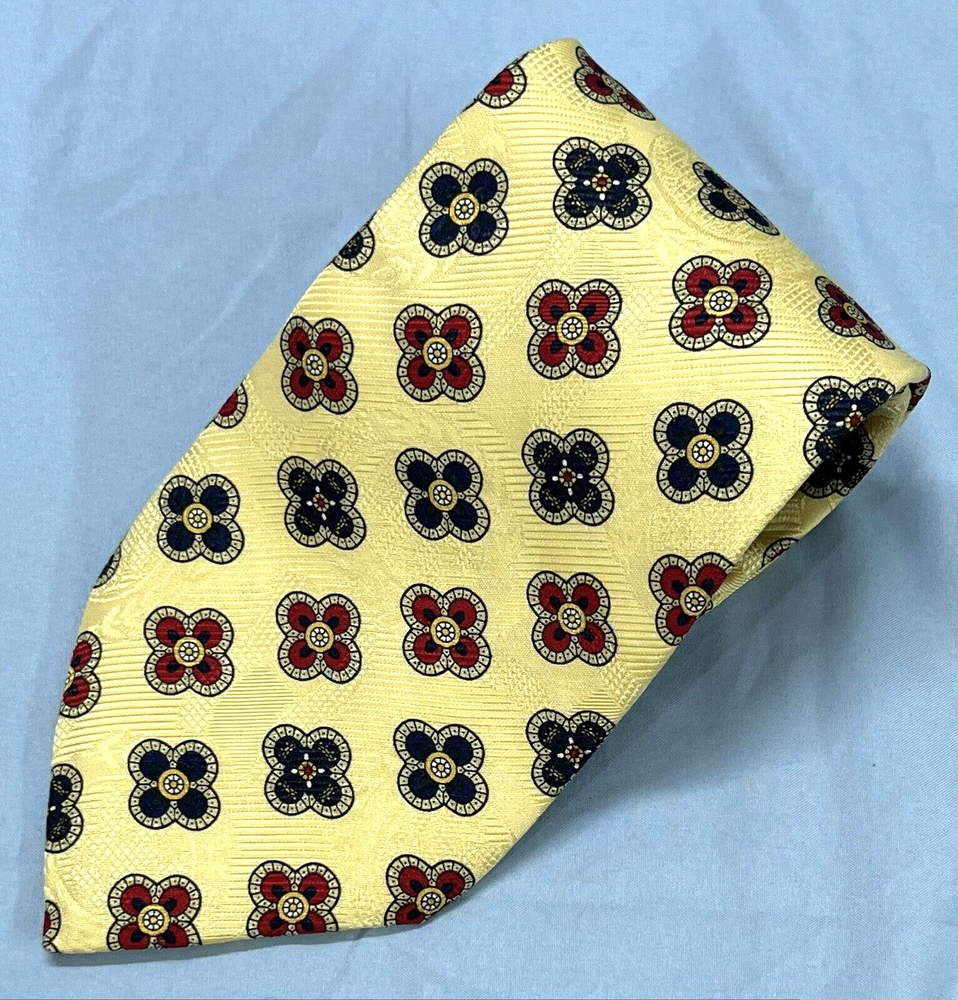 Tommy Hilfiger Men's Silk Tie Yellow Red Navy Quatrefoil Shamrock Pattern
