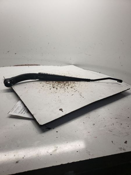 LEGACY    2012 Wiper Arm               1139204