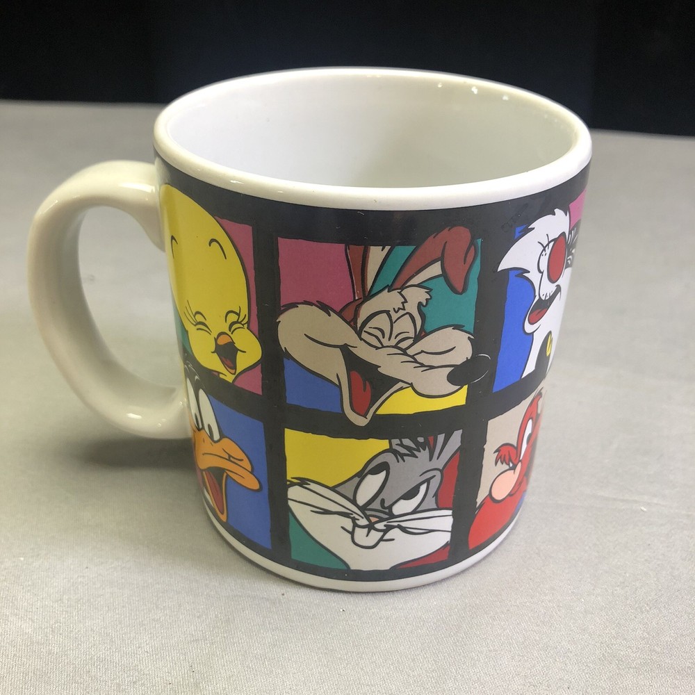 Vintage 1993 Looney Tunes 12oz Mug featuring Tweety Coyote Taz Bugs Bunny