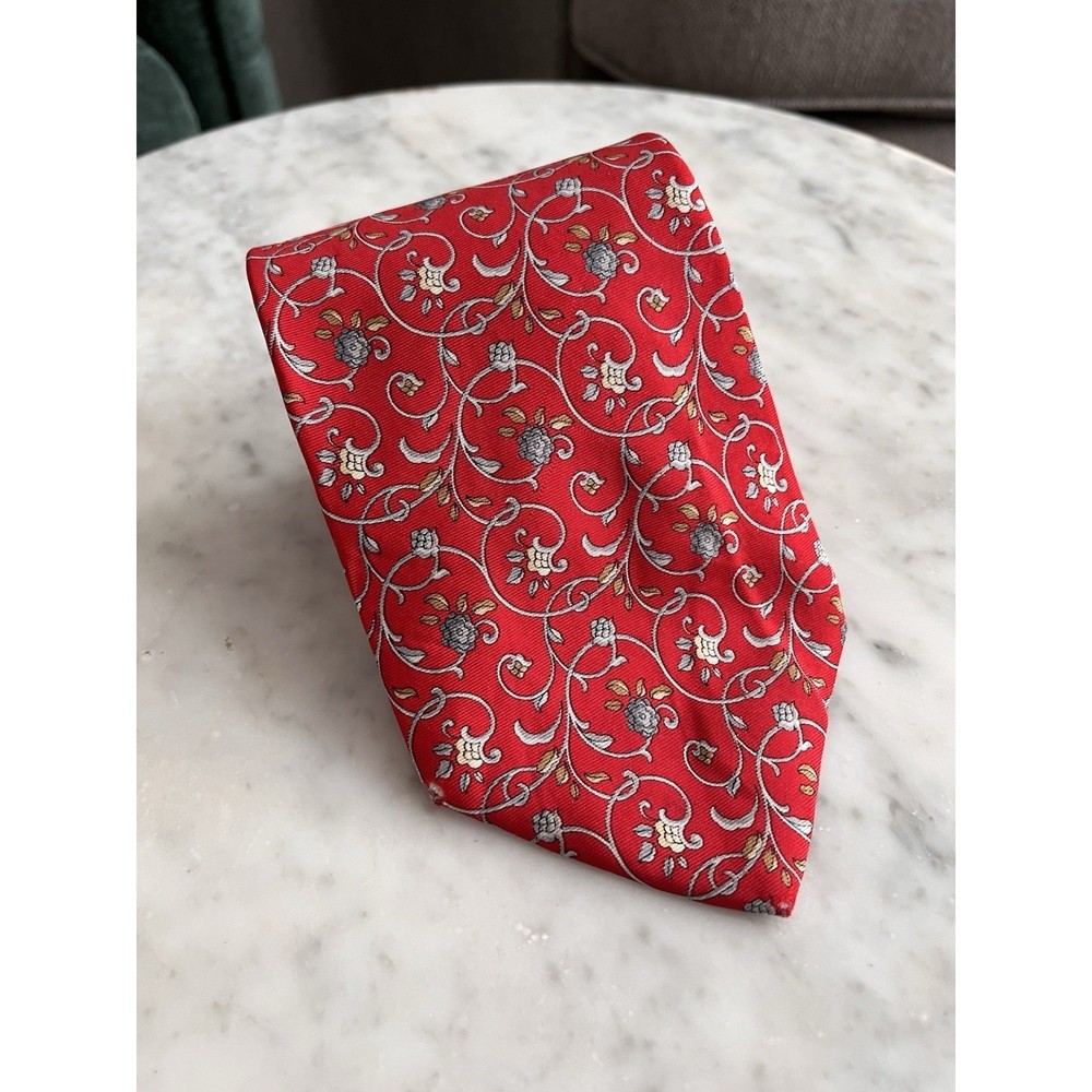 Nina Ricci Men's Red Floral Silk Tie Vintage Made in Italy Designer Accessory