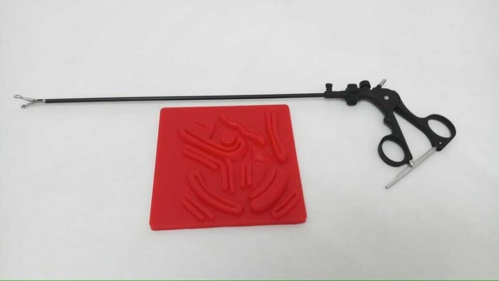 2pc 5mm Laparoscopic Babcock Forceps with Silicone Suture Pad Set