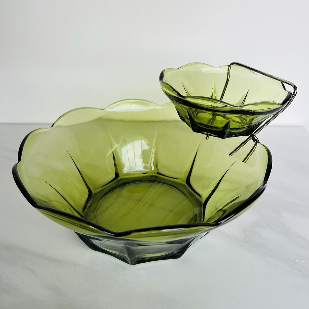 Anchor Hocking 3-Piece Avocado Green Glass Chip and Dip Serving Set