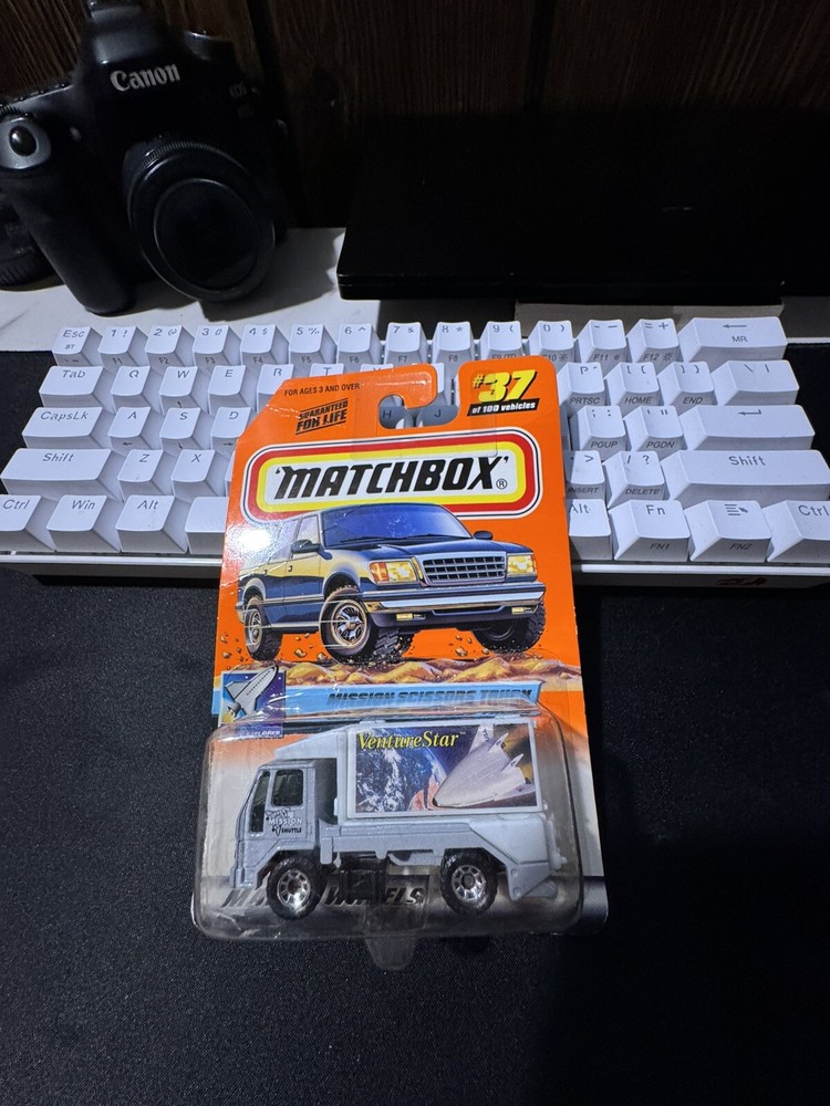 MATCHBOX #37 MISSION SCISSORS TRUCK WITH 2000 LOGO