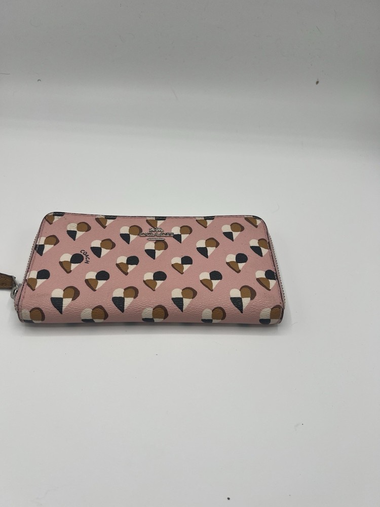 Coach Medium Wallet Checker Heart Print F25963 SV/BLUSH PINK