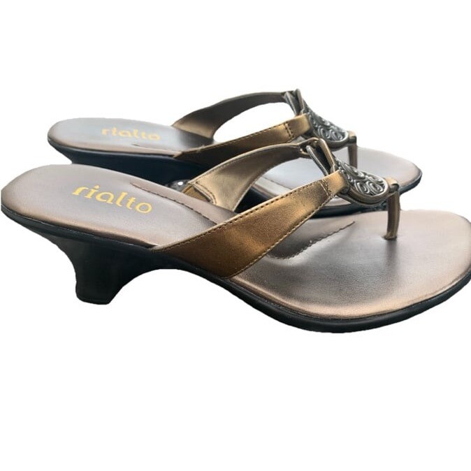 RIALTO Bronze Gold FAUX LEATHR JEWELS Mules THONG SLIDES Sandals 7.5