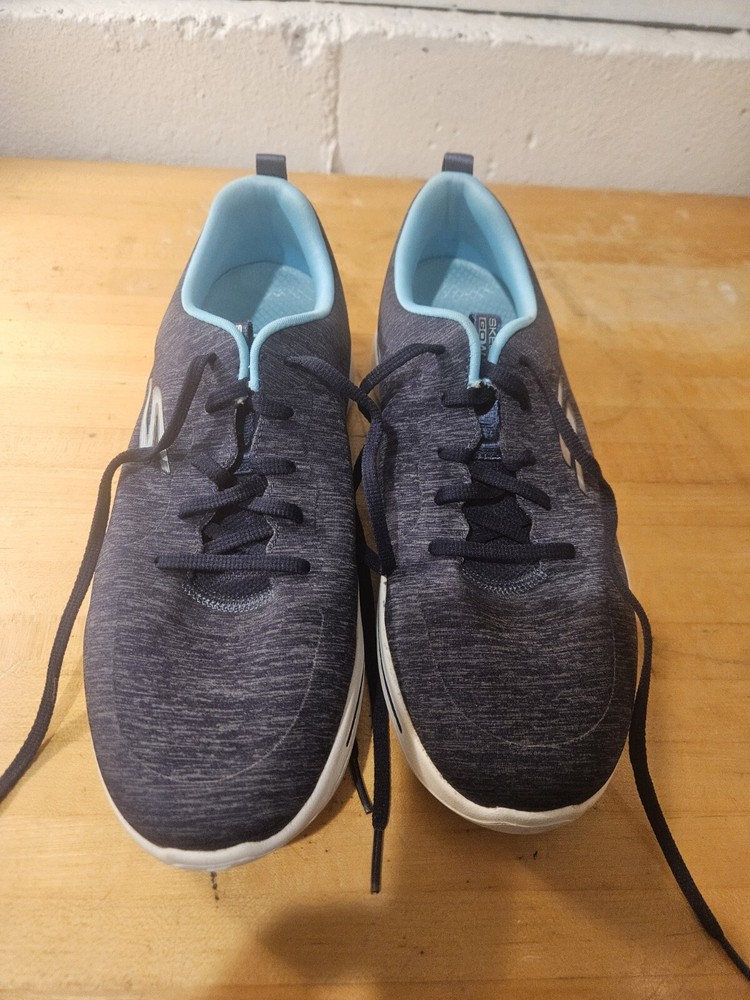 Skechers Go Walk Arch Fit Shoes Womens 9.5 W Wide Blue Memory Foam Sneakers