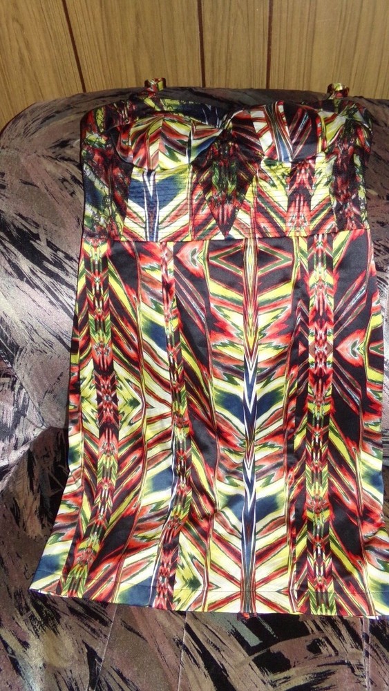 XOXO Psychedelic Print Cotton Sun Dress Size 9-10 BUILT IN BRA ADJUSTABLE STRAP