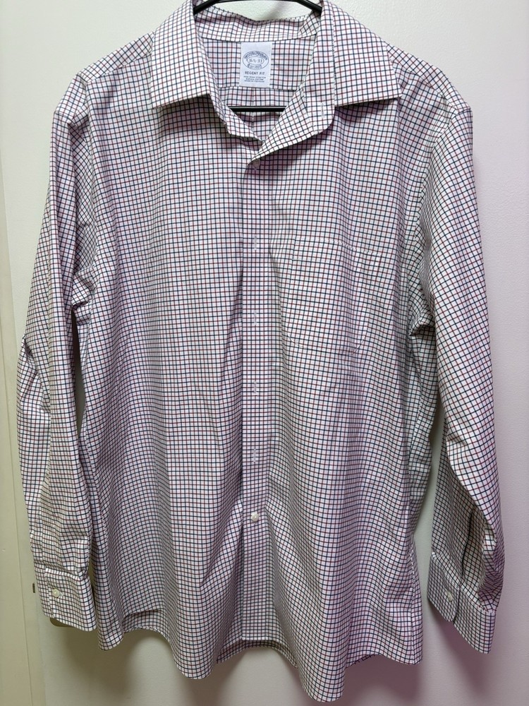 Brooks Brothers Men's Regent Fit Dress Shirt Non-Iron, Size 16.5x33