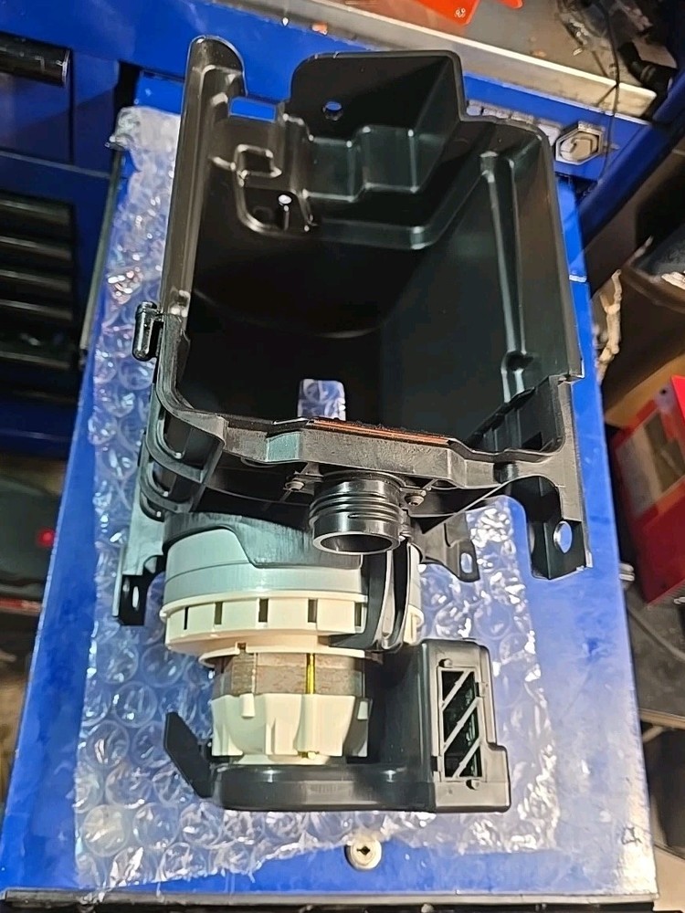 2014-2017 HONDA ODYSSEY New OEM VACUUM MOTOR 84903-TK8-A01
