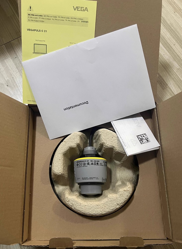 1pcs VEGA VEGAPULS C21 Radar Level Meter VEGAPULS C21 Radar Water Level Gauge