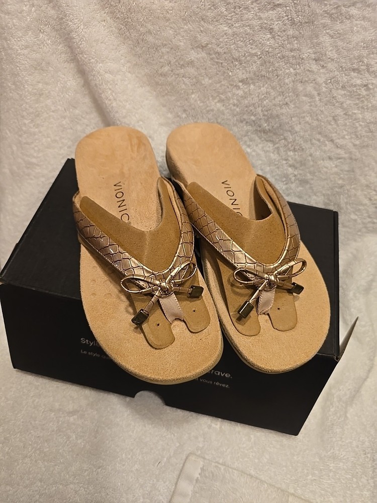Vionic Bella II Women's Orthotic Thong Sandals Size 8.5
