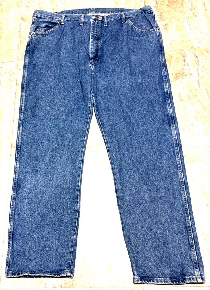 Wrangler Jeans Mens 46x32 Blue Denim Straight Leg Regular Fit