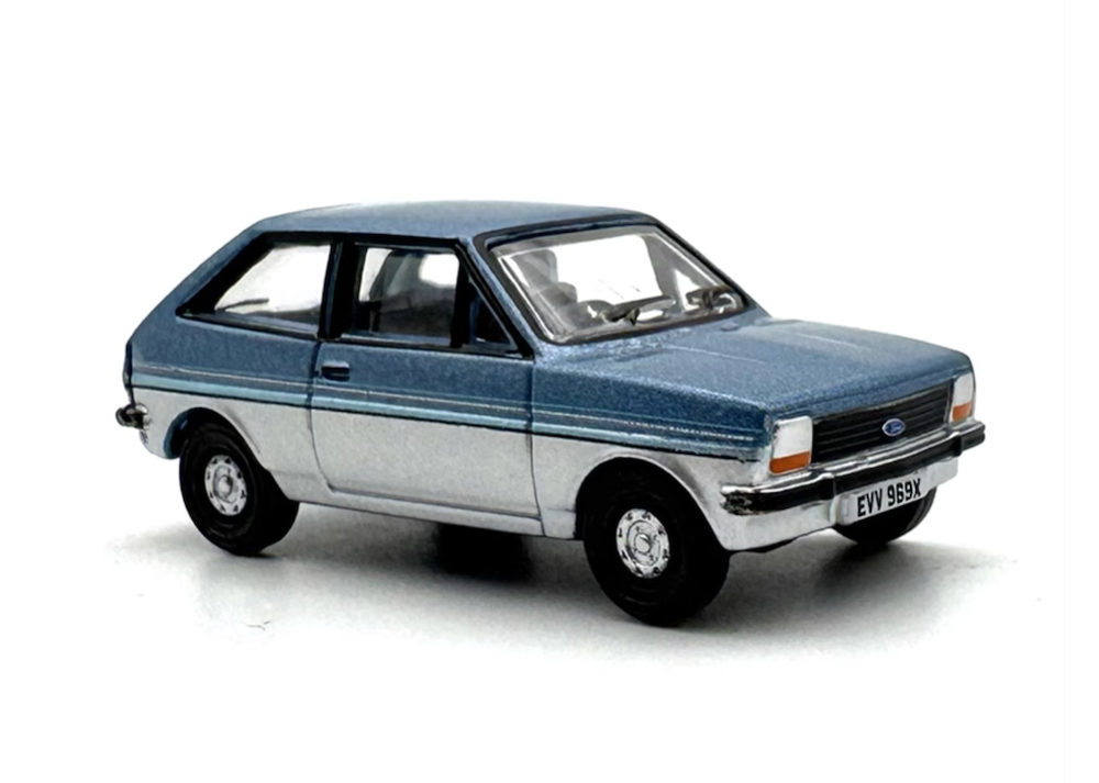 BN 1:76 Blue Fiesta MK I Hatchback Sports Classic Model Diecast Metal Car