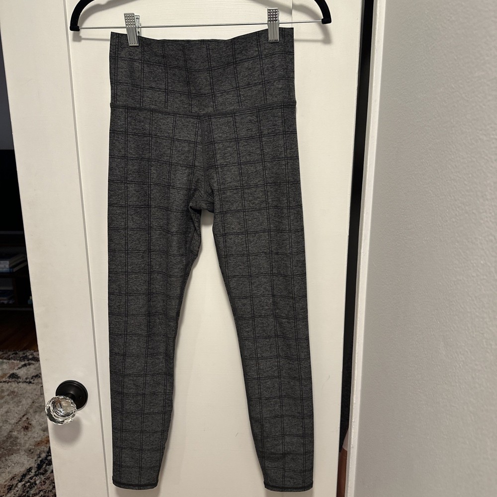 Vuori Women’s Plaid Yoga Pants