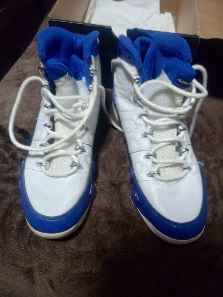White And Blue Jordans Shoes