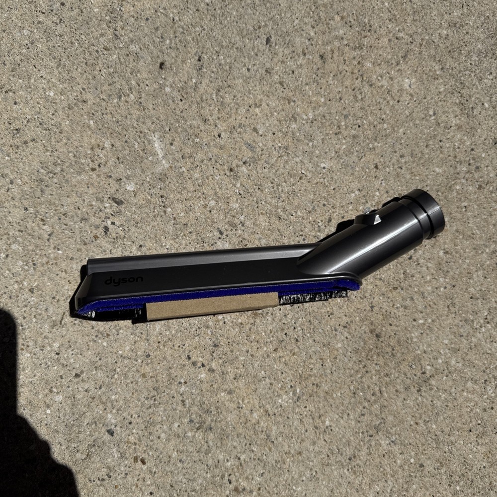 Dyson OEM Carbon Fiber Soft Dusting Brush Vacuum Replacement Attachment