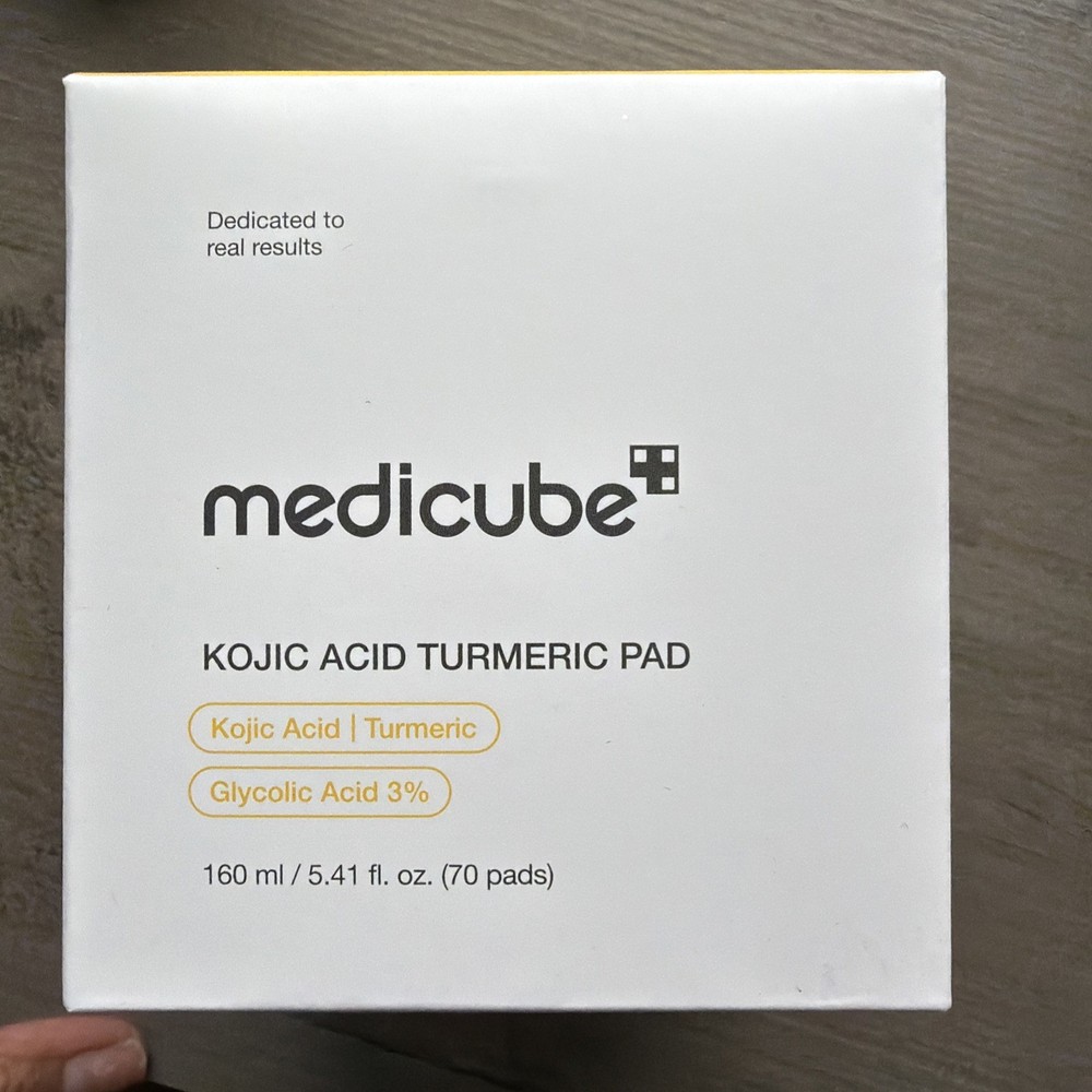 Toner Pads Kojic Acid Turmeric Clarifying Toner Pad for Troubled Skin  Use Af...