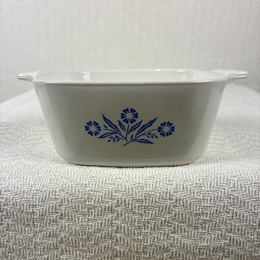 Corning Ware Vintage Cornflower Blue 2 3/4 Cup Casserole Dish P43B No Lid