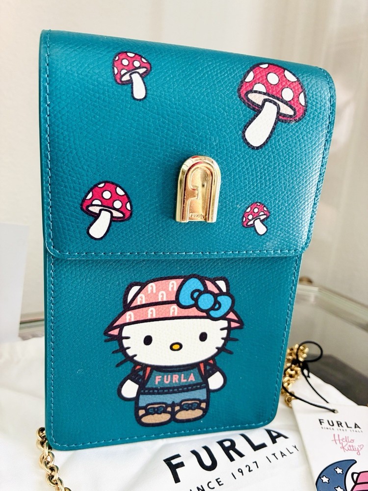 *NWT* Furla x Hello Kitty 🌳 Limited Edition Chain Crossbody Bag 🍄