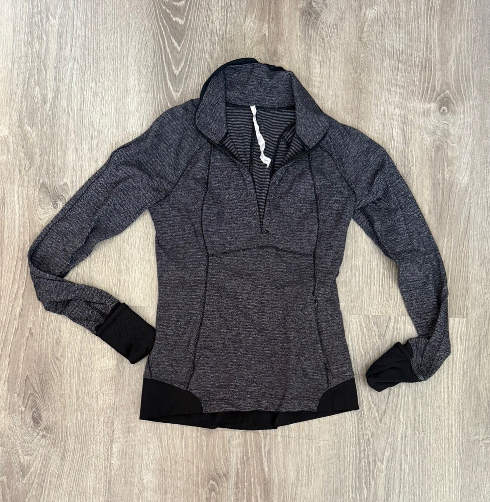 LULULEMON 6 Women Heathered Black Runderful 1/2 Zip Pullover Thumbholes Running