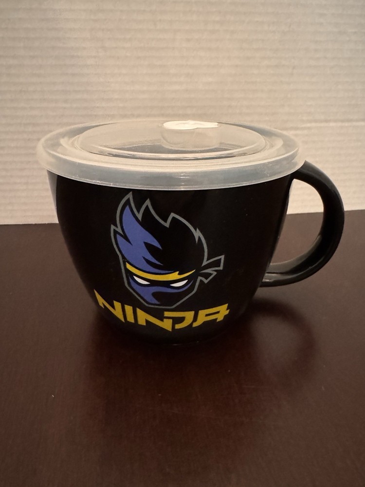 Ninja Zak! Ceramic Soup Bowl Mug With Handle & Lid Ninja Holdings Black (t6)