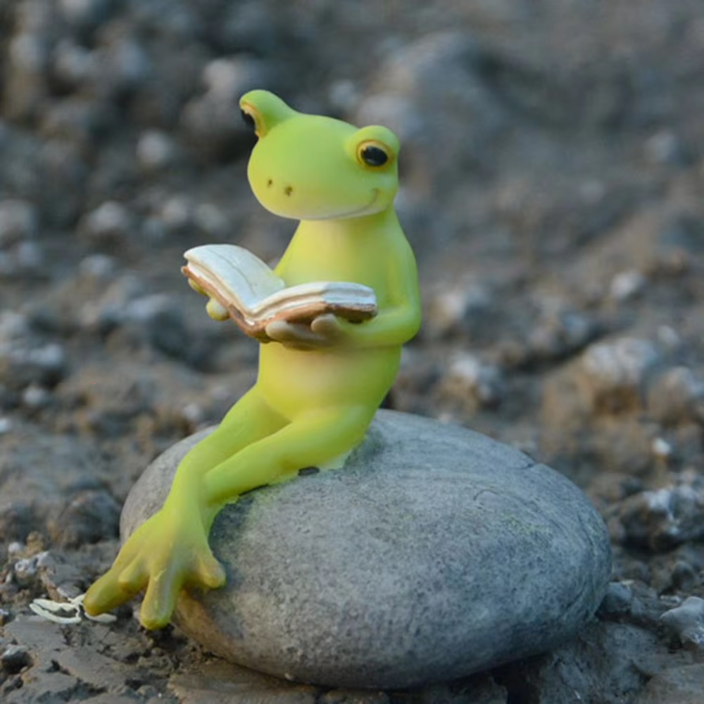 Resin Frog Statue Figurine Garden Decor Miniature Fairy Craft Decoration