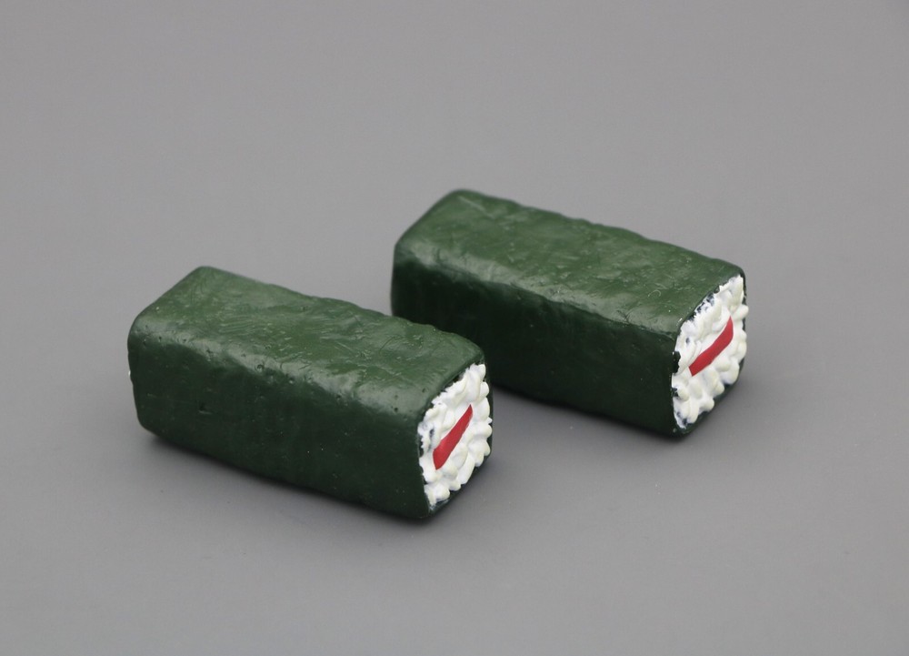 American Girl 2pcs California roll sushi for 18'' doll food