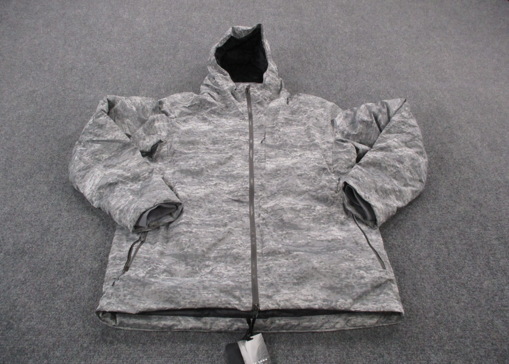 Luluemon Jacket Men 2XL Camo Goose Down Pinnacle Warmth Puffer Military LM4951