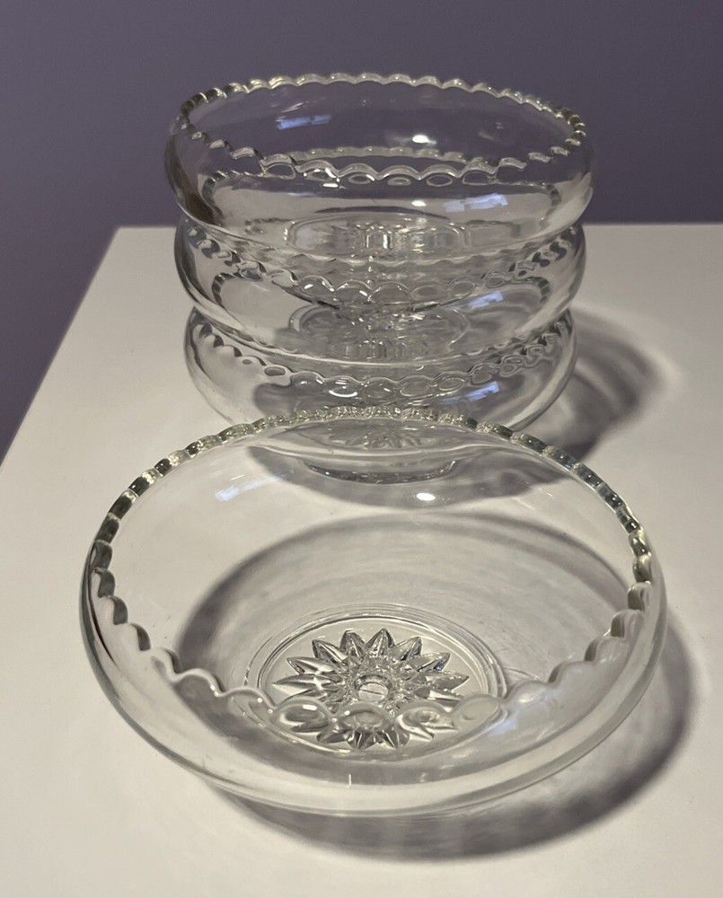 Set of 4 Vintage Bowls with Rolled 