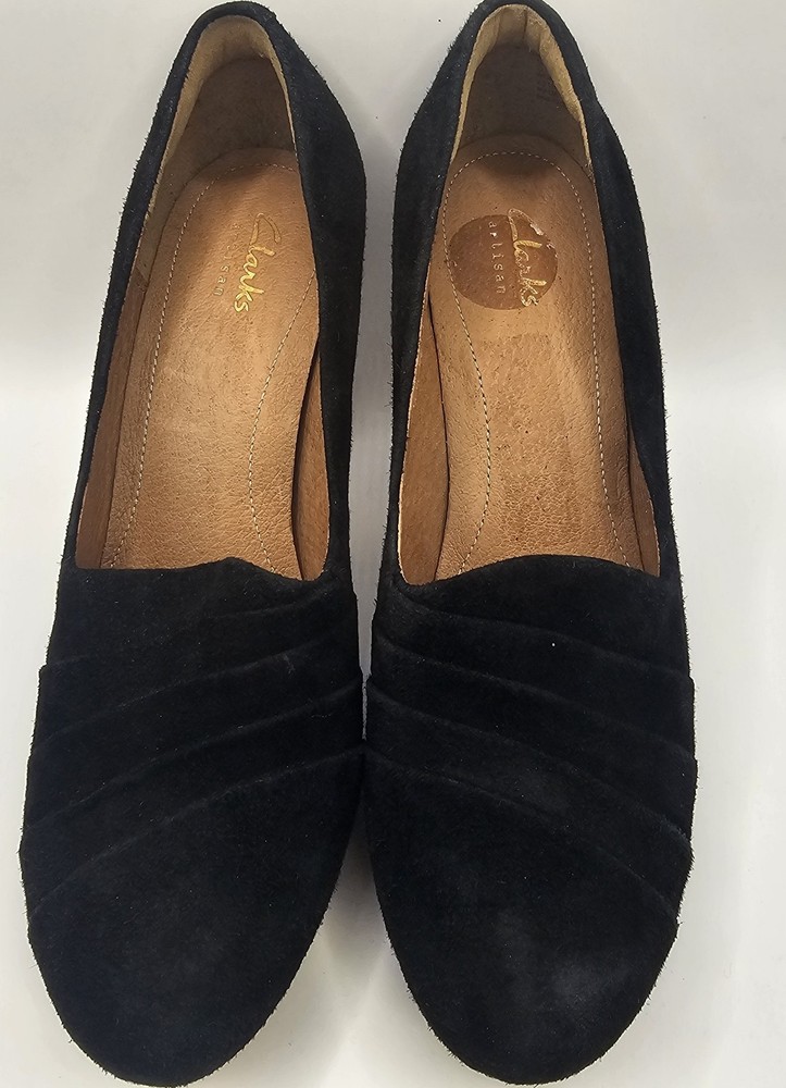 Clarks Artisan Women's Size 7.5M Black Suede High Heel