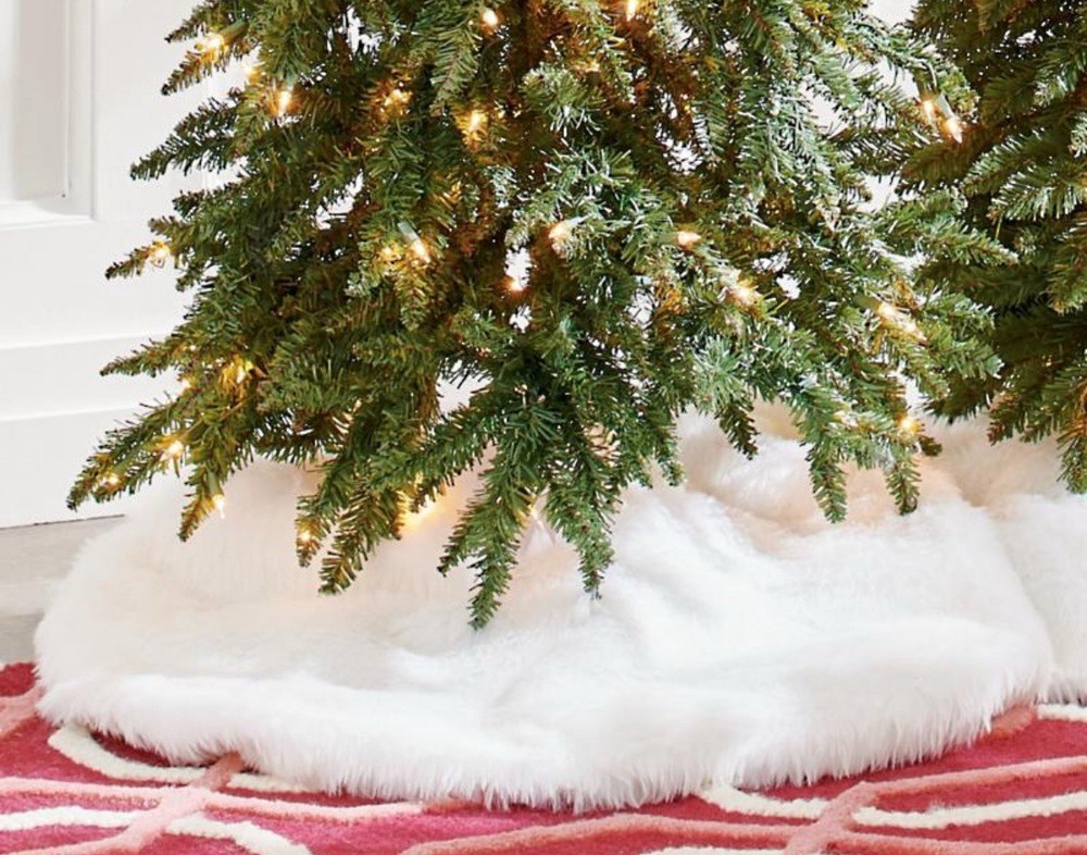 Grandin Road 36 Inch Faux Fur Christmas Tree Skirt New With Tags #168932