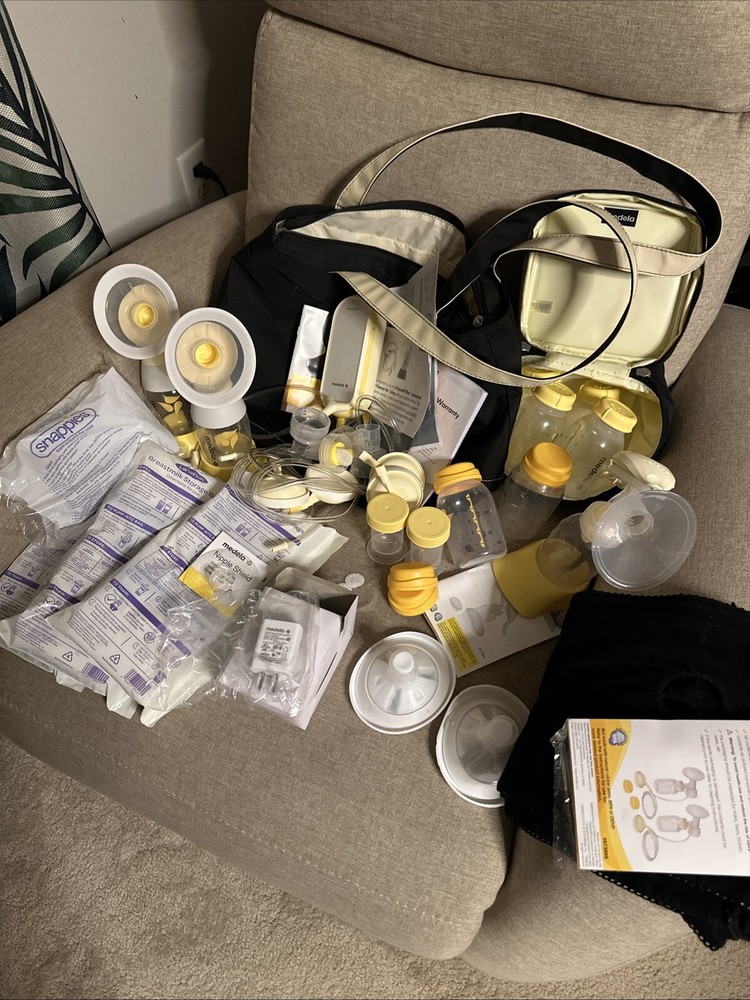 Medela Freestyle Flex Double Electric & Harmony & Haakaa pump, Accessories