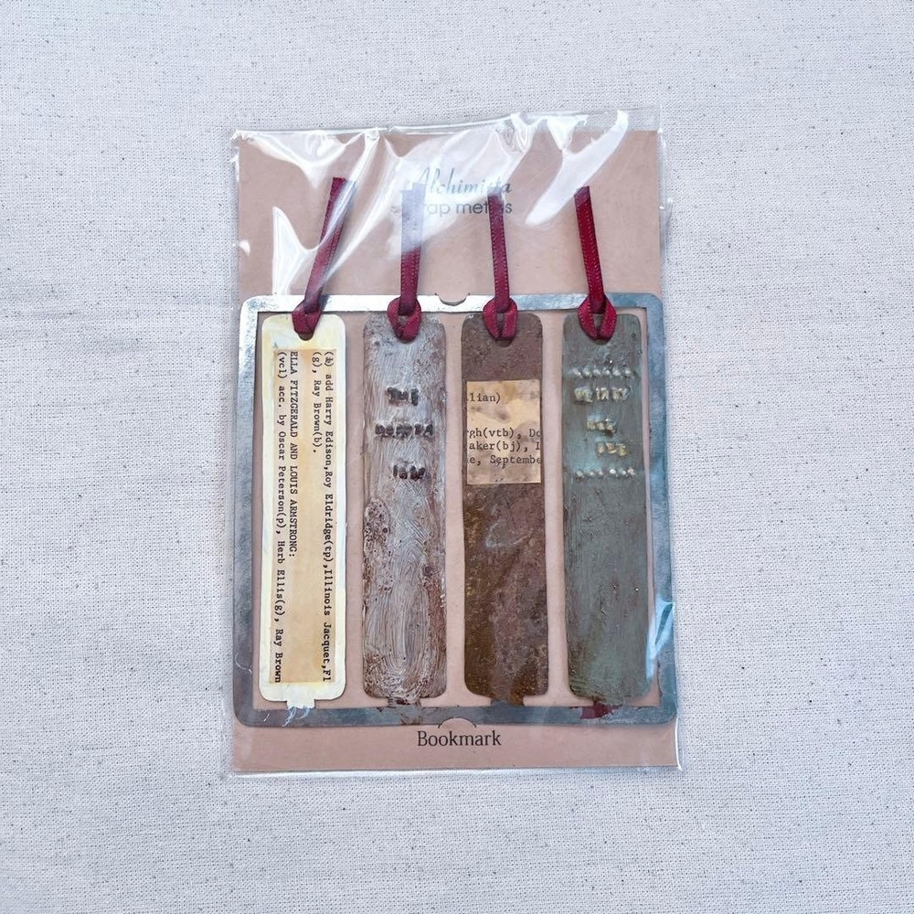 Bookmarker Antique Style Decorative Bookmark Vintage Design Collector Gift