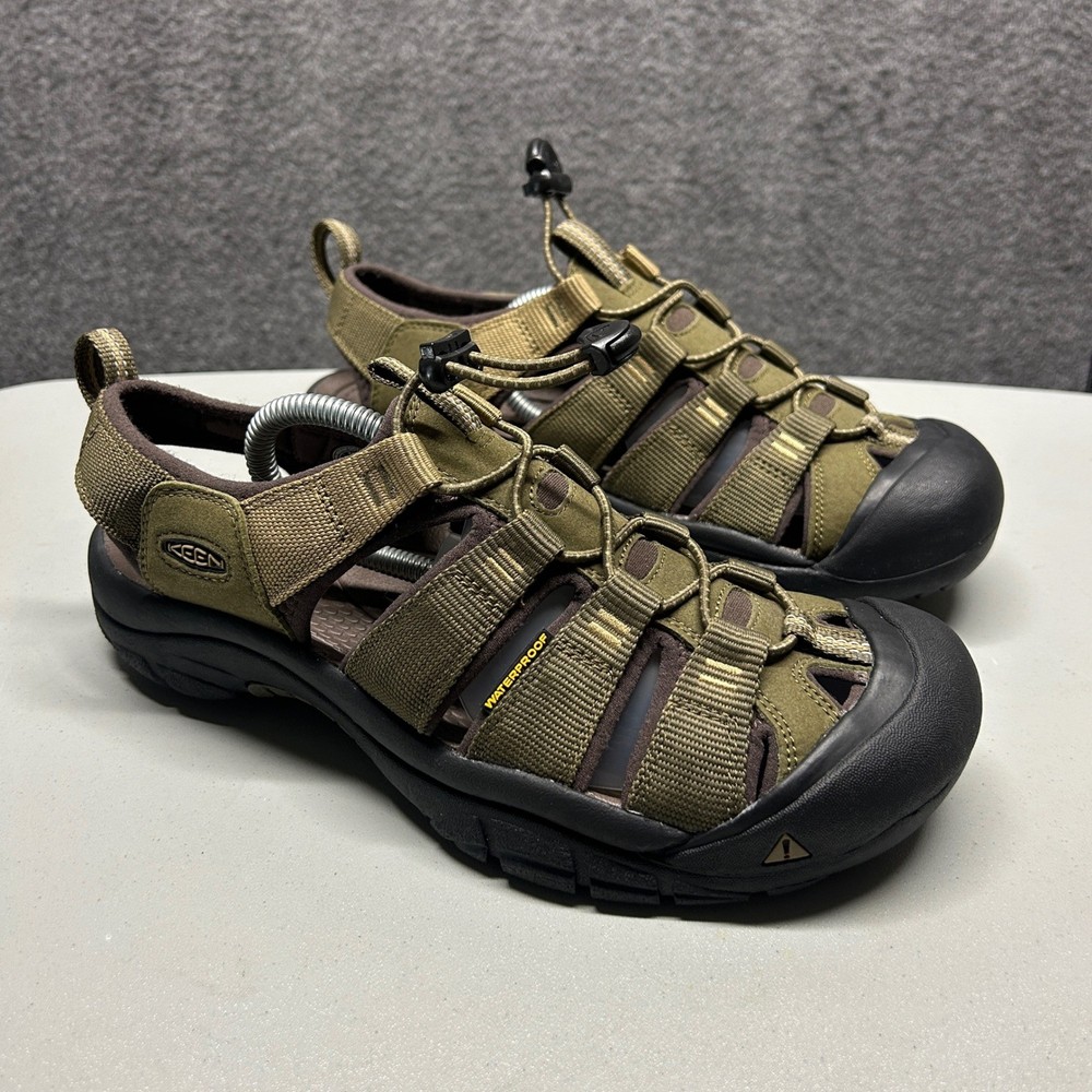 KEEN Newport H2 Water Sandal Mens 10.5 Beige Olive Green Athletic Hiking Shoes