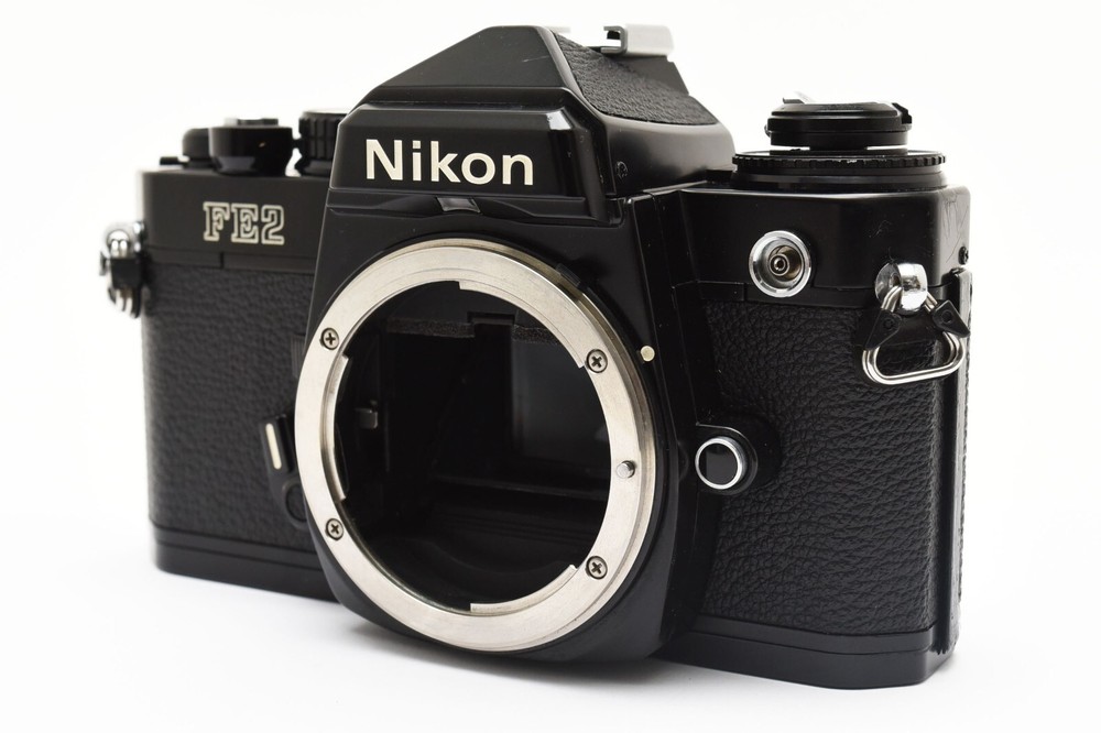 Nikon FE2 35mm SLR Film Camera Body EXC+5 Condition Japan Import  