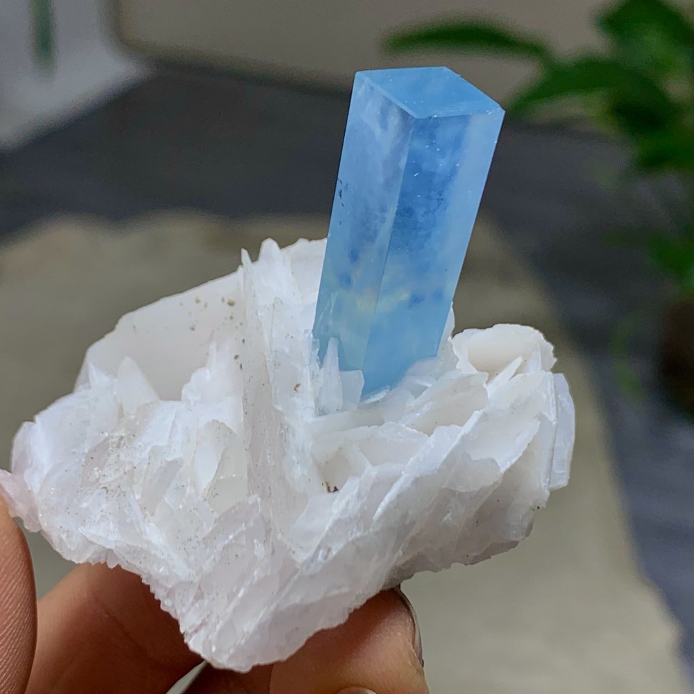 61G Rare!! Natural beautiful Aquamarine with Mica Crystal Specimen Rough