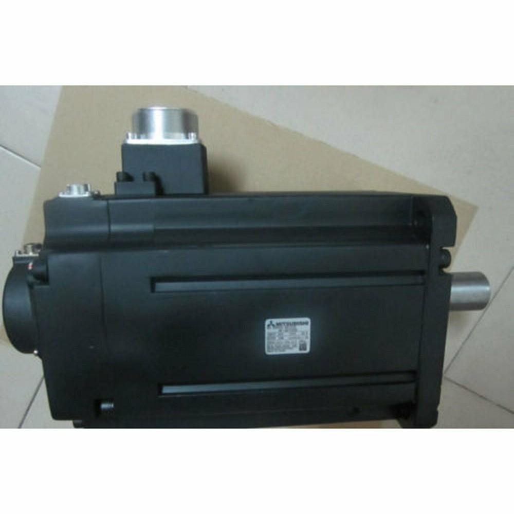 NEW MITSUBISHI IN BOX 1PCS Servo Motor HF-SP702B HFSP702B free shipping
